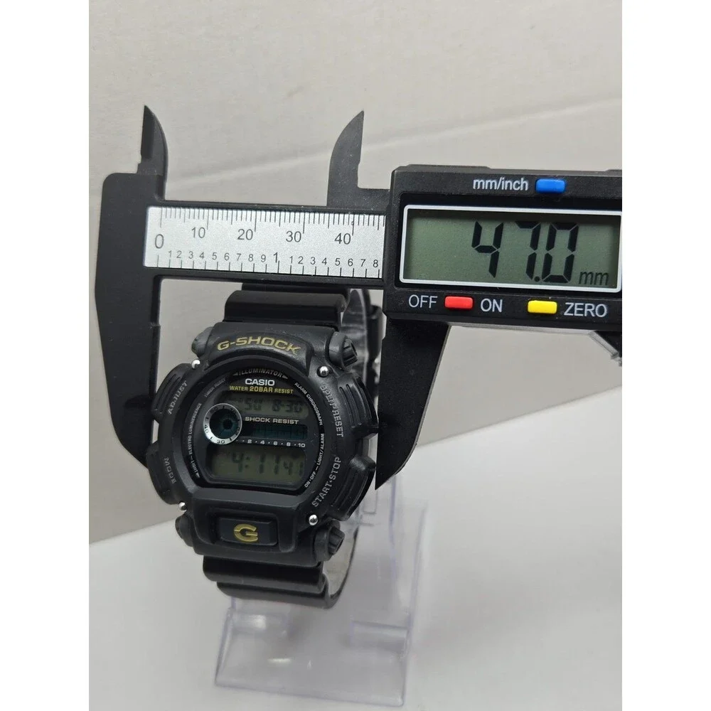 Casio G Shock Mens Digital Black Yellow 200M Illuminator Chronograph New Battery